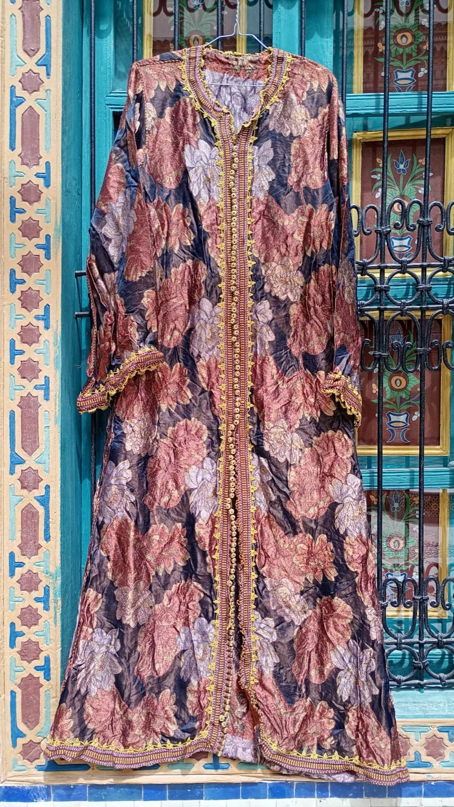 DJ129 — Moroccan Women's Caftan · Synthetic · Autumn — photo 1 of 1